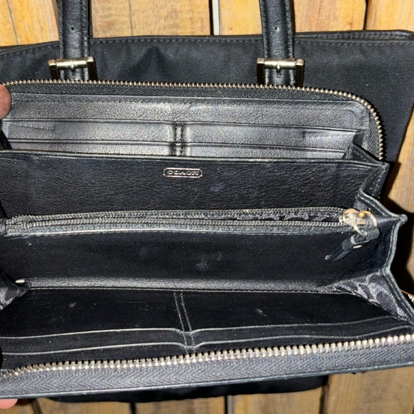 Coach Vintage Black Twill Bag with Leather Trim and Wallet - Picture 10 of 11